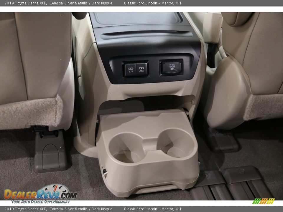 2019 Toyota Sienna XLE Celestial Silver Metallic / Dark Bisque Photo #26