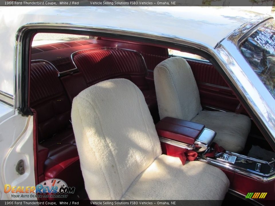 1966 Ford Thunderbird Coupe White / Red Photo #4