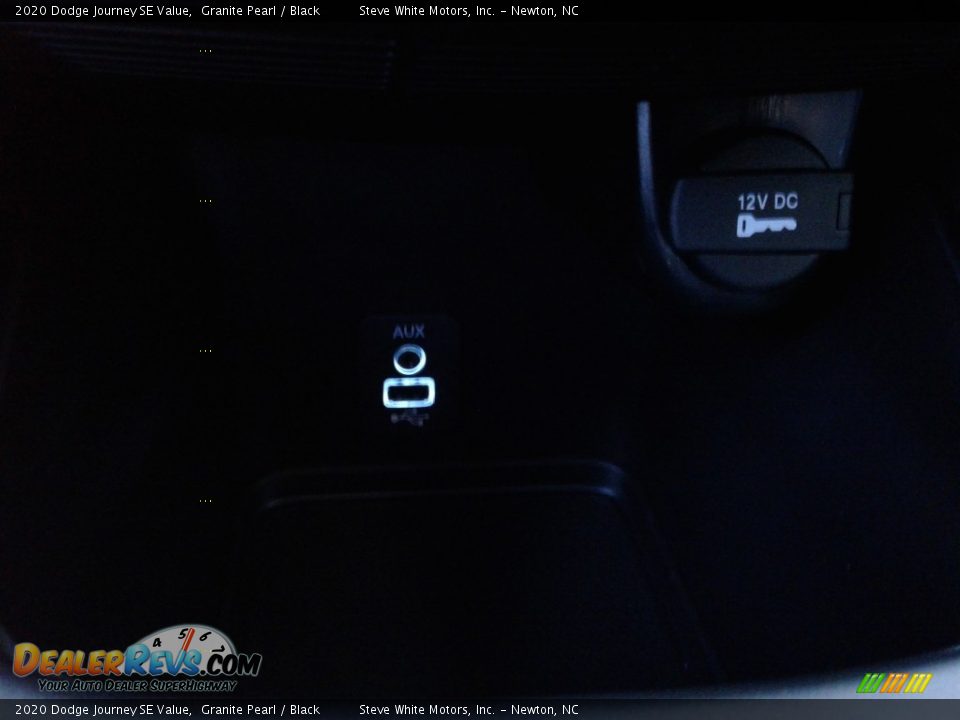 2020 Dodge Journey SE Value Granite Pearl / Black Photo #26