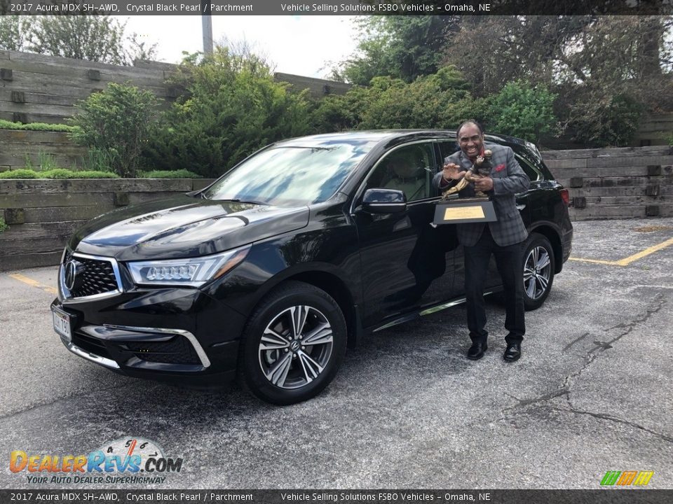 2017 Acura MDX SH-AWD Crystal Black Pearl / Parchment Photo #2