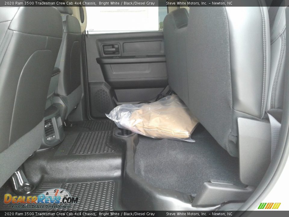 2020 Ram 3500 Tradesman Crew Cab 4x4 Chassis Bright White / Black/Diesel Gray Photo #12