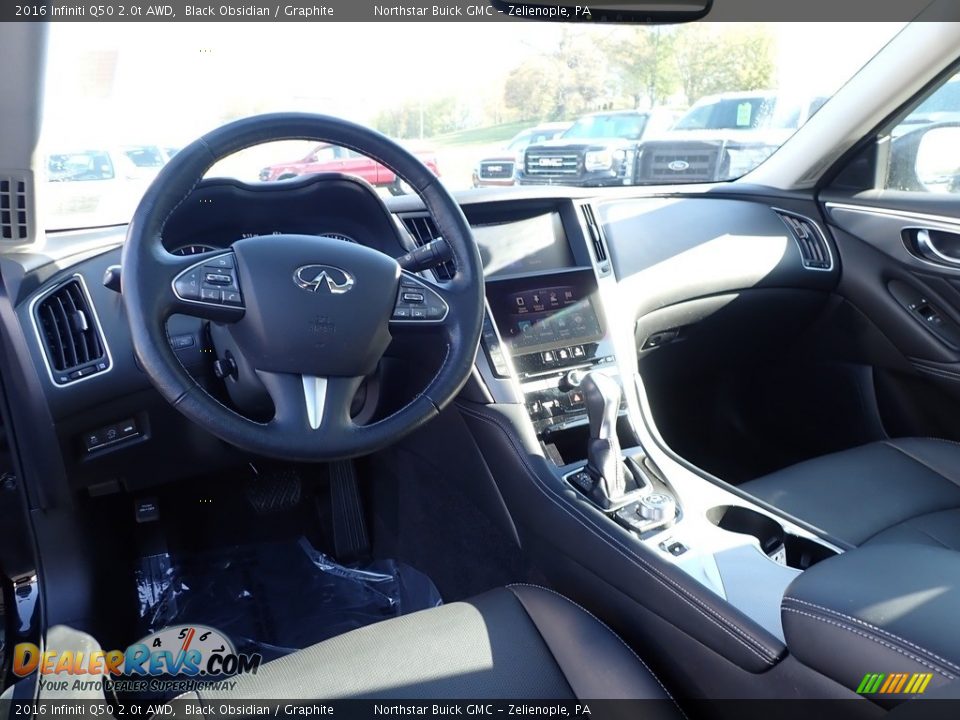 Front Seat of 2016 Infiniti Q50 2.0t AWD Photo #20