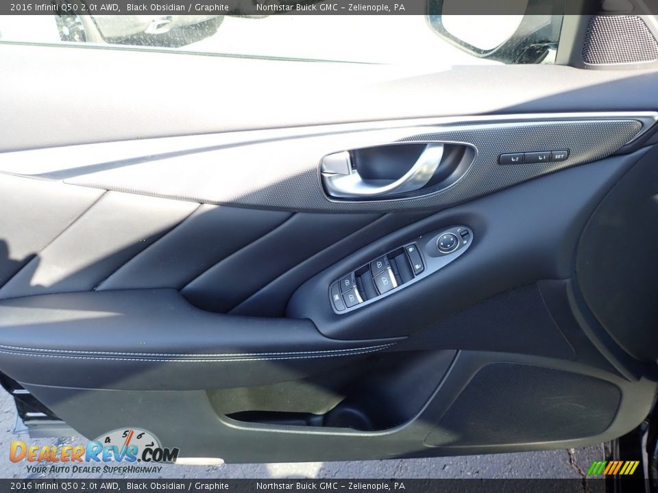 Door Panel of 2016 Infiniti Q50 2.0t AWD Photo #22