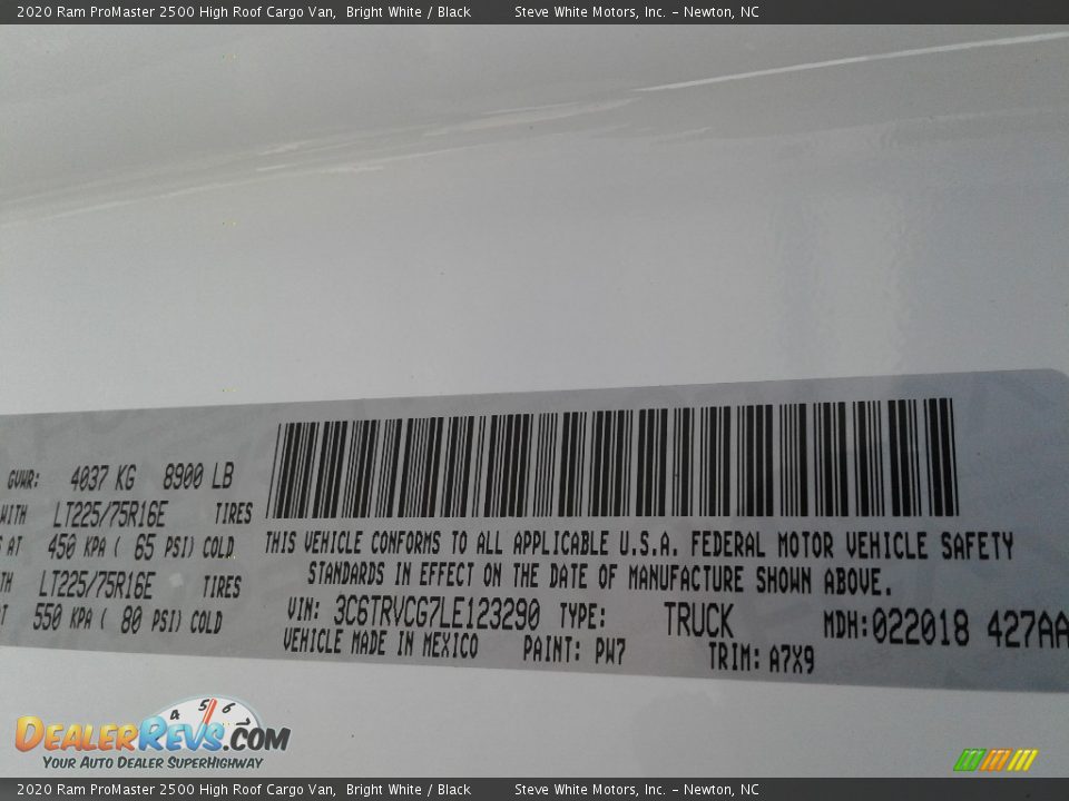2020 Ram ProMaster 2500 High Roof Cargo Van Bright White / Black Photo #27