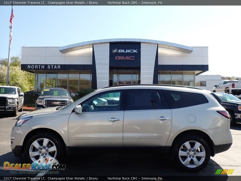 2017 Chevrolet Traverse LT Champagne Silver Metallic / Ebony Photo #1