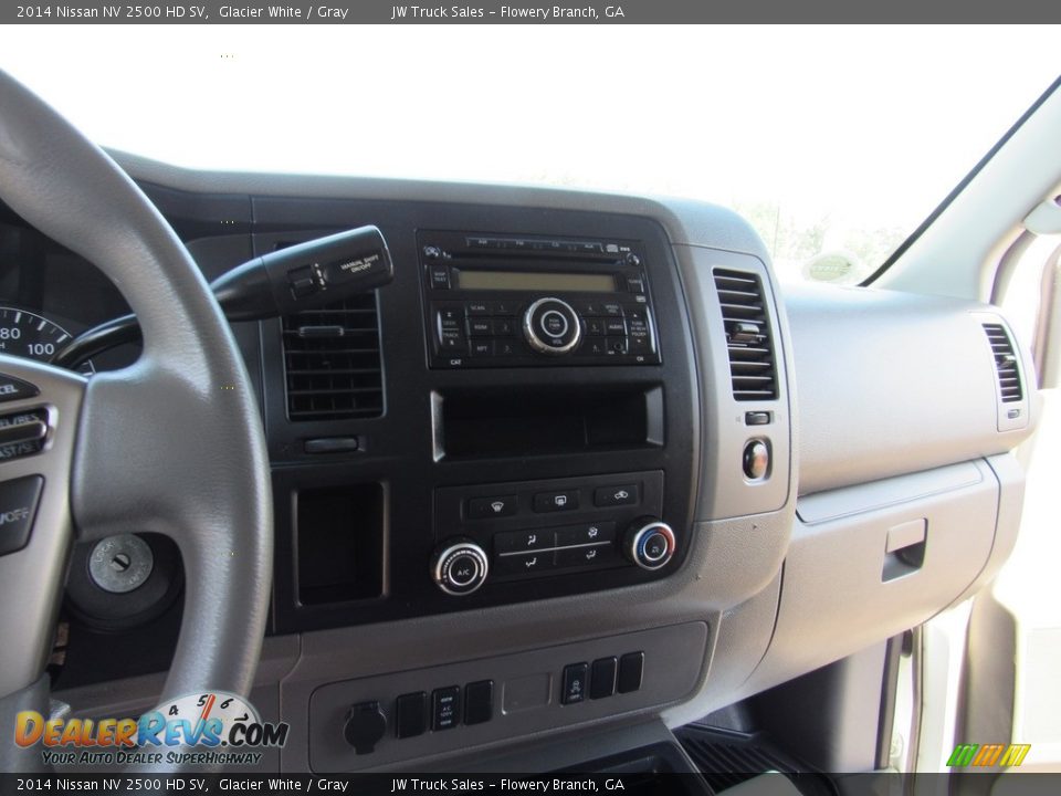 2014 Nissan NV 2500 HD SV Glacier White / Gray Photo #23