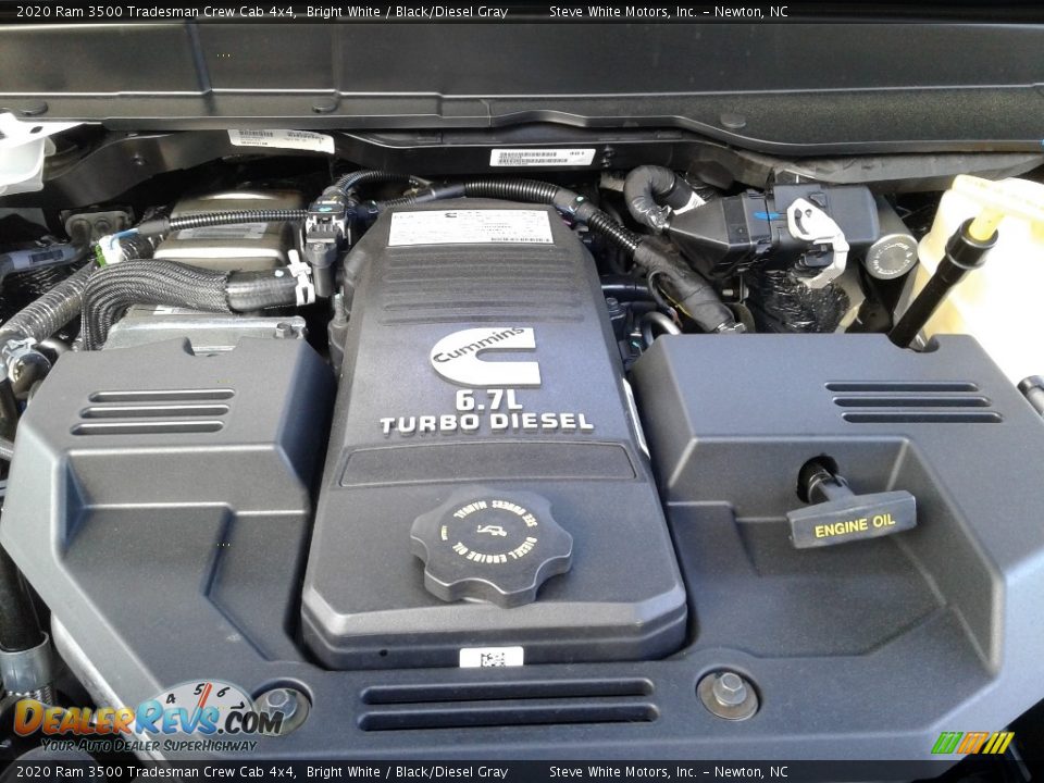 2020 Ram 3500 Tradesman Crew Cab 4x4 Bright White / Black/Diesel Gray Photo #9