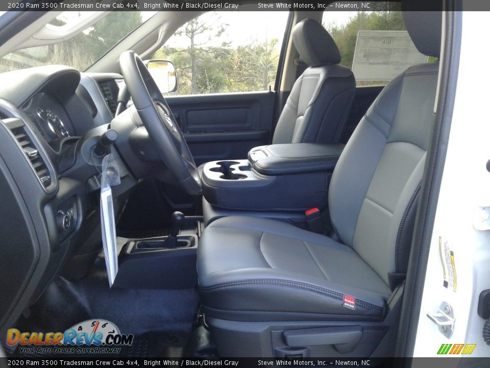 2020 Ram 3500 Tradesman Crew Cab 4x4 Bright White / Black/Diesel Gray Photo #10
