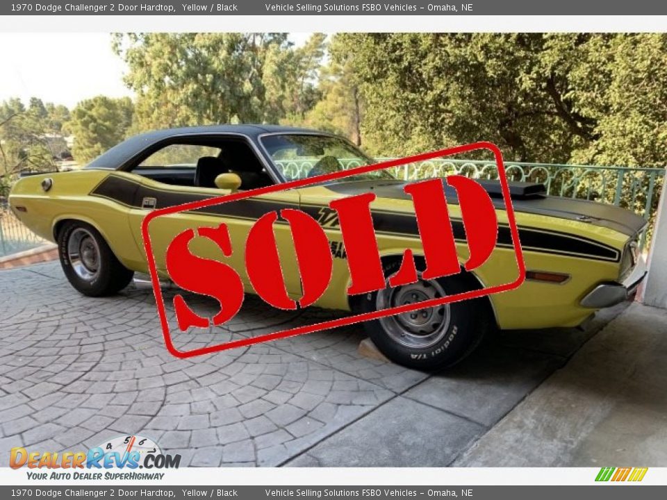 1970 Dodge Challenger 2 Door Hardtop Yellow / Black Photo #1