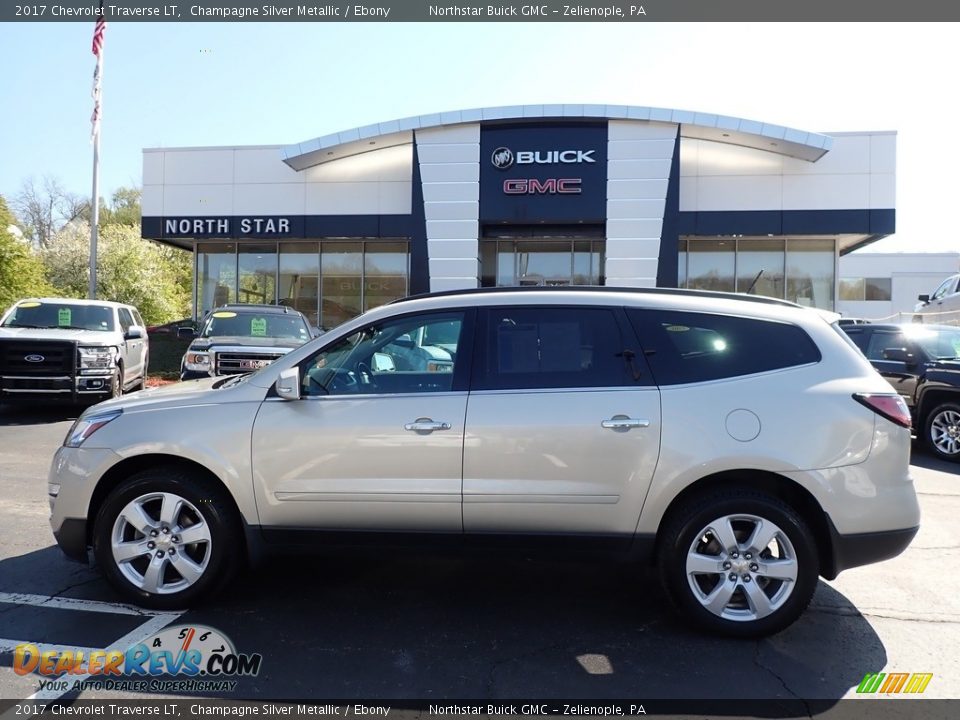 2017 Chevrolet Traverse LT Champagne Silver Metallic / Ebony Photo #13