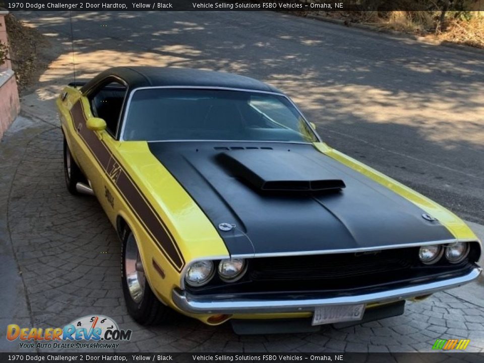 1970 Dodge Challenger 2 Door Hardtop Yellow / Black Photo #6