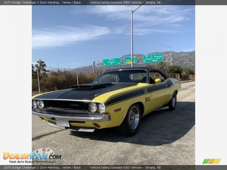 1970 Dodge Challenger 2 Door Hardtop Yellow / Black Photo #8