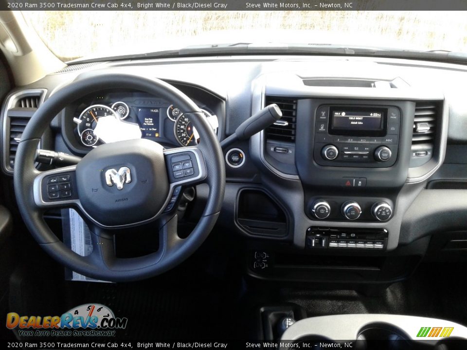 2020 Ram 3500 Tradesman Crew Cab 4x4 Bright White / Black/Diesel Gray Photo #16