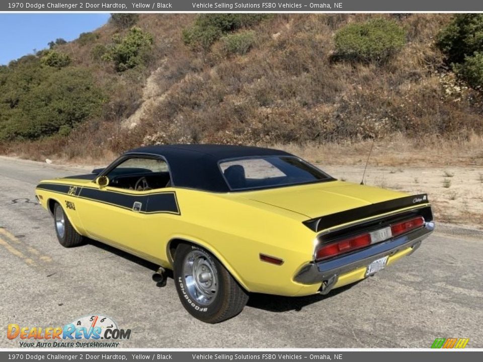 1970 Dodge Challenger 2 Door Hardtop Yellow / Black Photo #9