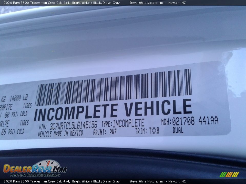 2020 Ram 3500 Tradesman Crew Cab 4x4 Bright White / Black/Diesel Gray Photo #27