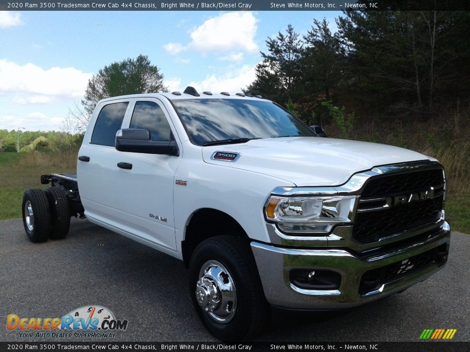 2020 Ram 3500 Tradesman Crew Cab 4x4 Chassis Bright White / Black/Diesel Gray Photo #4