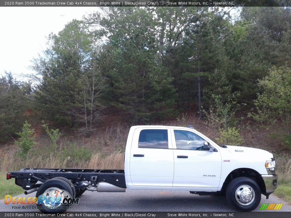 2020 Ram 3500 Tradesman Crew Cab 4x4 Chassis Bright White / Black/Diesel Gray Photo #5