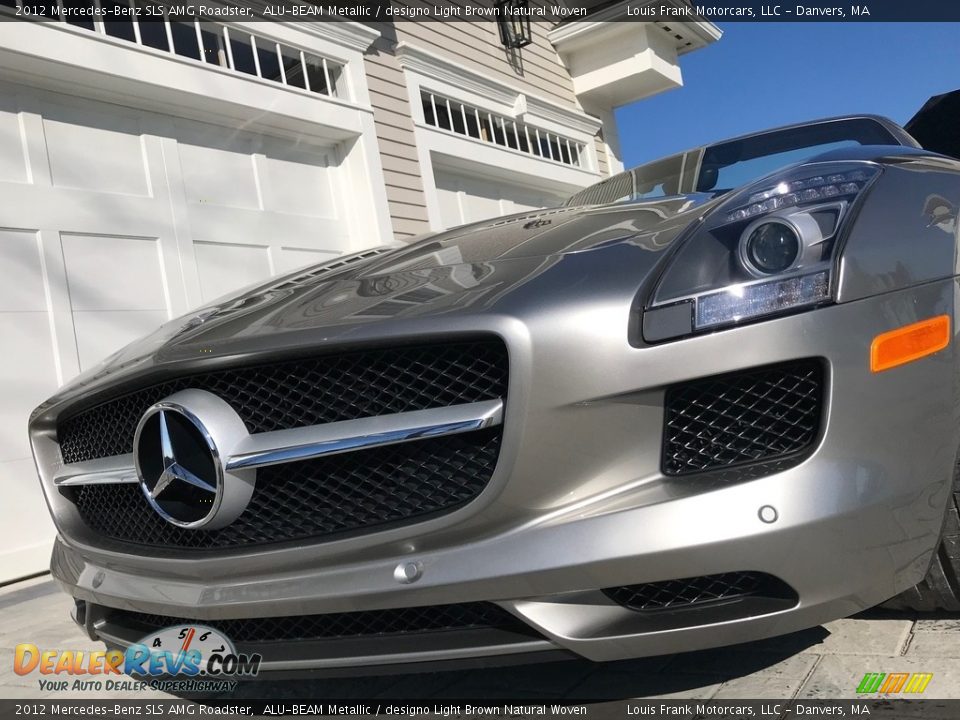 2012 Mercedes-Benz SLS AMG Roadster ALU-BEAM Metallic / designo Light Brown Natural Woven Photo #24