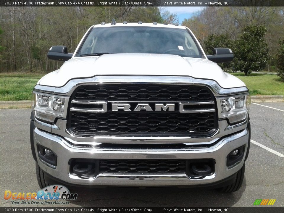 2020 Ram 4500 Tradesman Crew Cab 4x4 Chassis Bright White / Black/Diesel Gray Photo #3