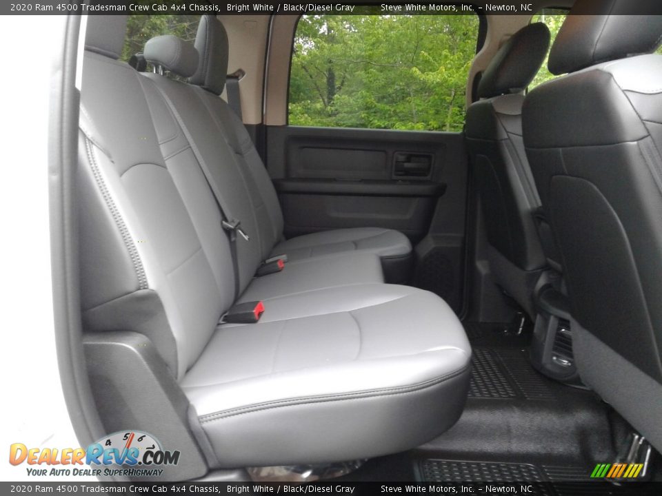 2020 Ram 4500 Tradesman Crew Cab 4x4 Chassis Bright White / Black/Diesel Gray Photo #15