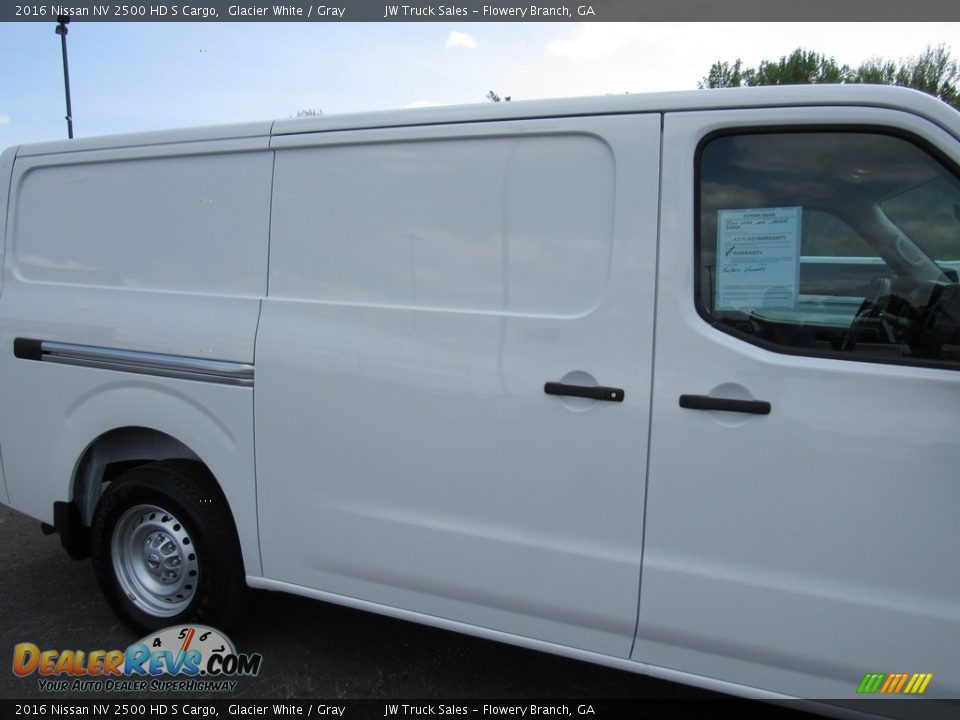 2016 Nissan NV 2500 HD S Cargo Glacier White / Gray Photo #15