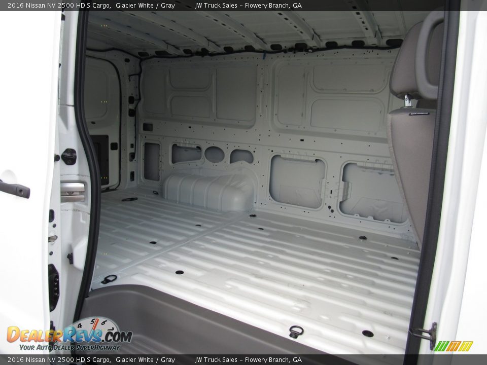 2016 Nissan NV 2500 HD S Cargo Glacier White / Gray Photo #16