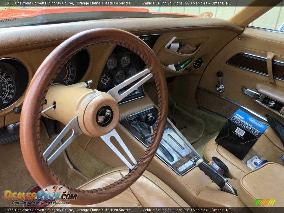 Front Seat of 1975 Chevrolet Corvette Stingray Coupe Photo #2