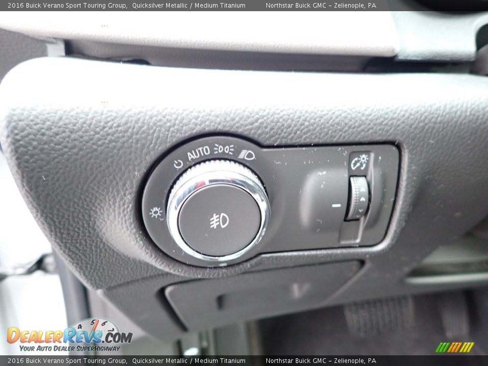 Controls of 2016 Buick Verano Sport Touring Group Photo #17