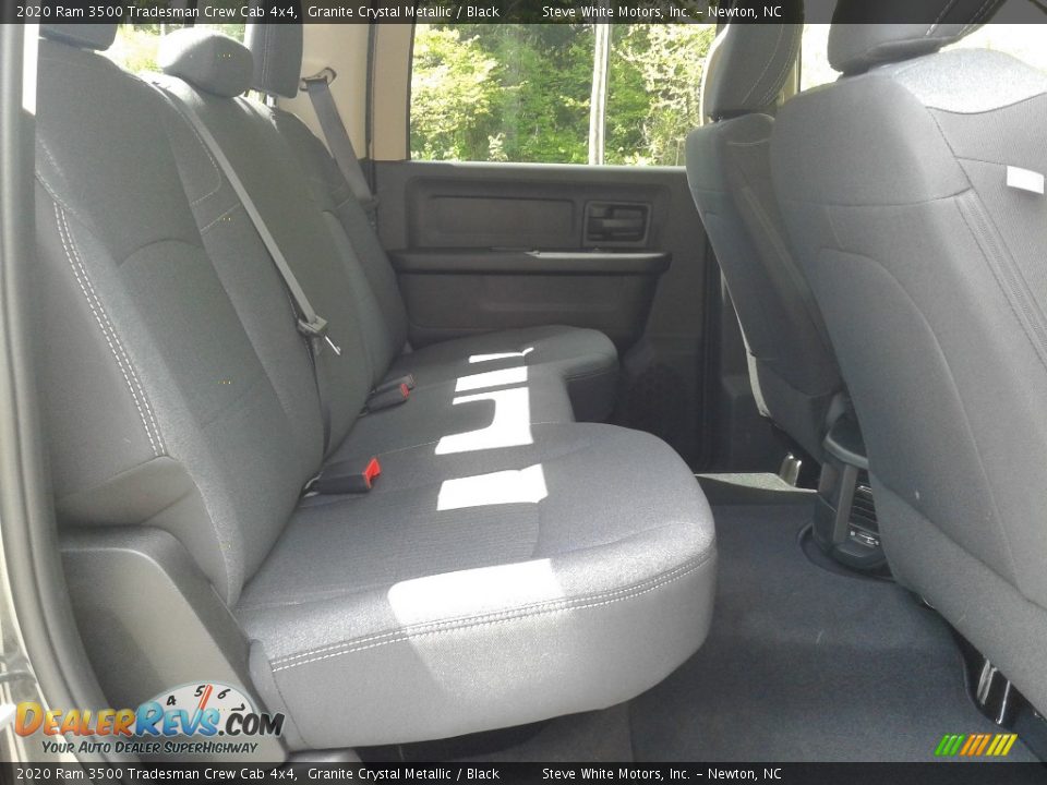 2020 Ram 3500 Tradesman Crew Cab 4x4 Granite Crystal Metallic / Black Photo #15