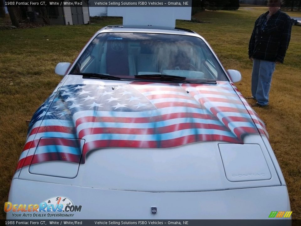 1988 Pontiac Fiero GT White / White/Red Photo #7