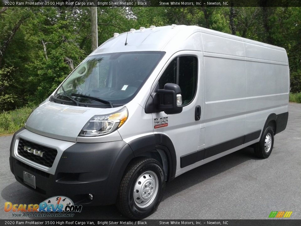 Front 3/4 View of 2020 Ram ProMaster 3500 High Roof Cargo Van Photo #2