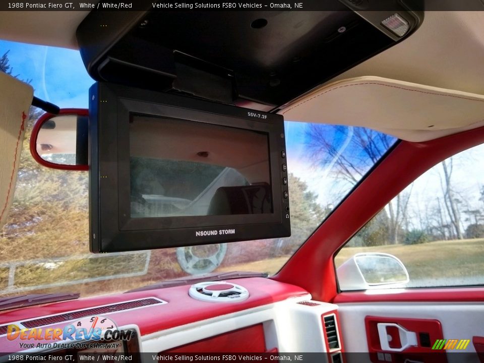 1988 Pontiac Fiero GT White / White/Red Photo #14