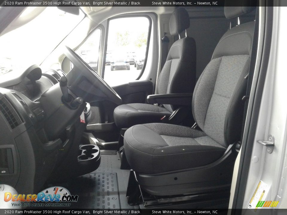 Front Seat of 2020 Ram ProMaster 3500 High Roof Cargo Van Photo #10