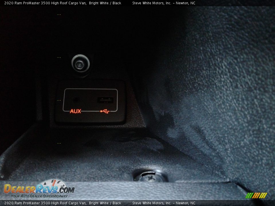 2020 Ram ProMaster 3500 High Roof Cargo Van Bright White / Black Photo #20
