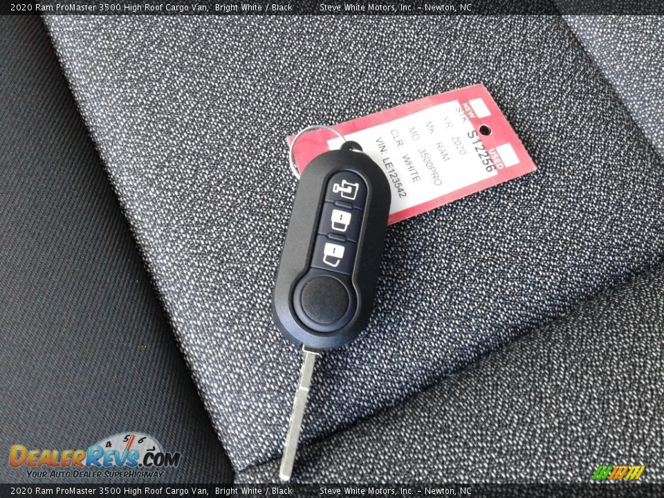 2020 Ram ProMaster 3500 High Roof Cargo Van Bright White / Black Photo #28