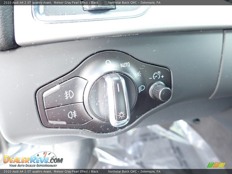 2010 Audi A4 2.0T quattro Avant Meteor Gray Pearl Effect / Black Photo #18