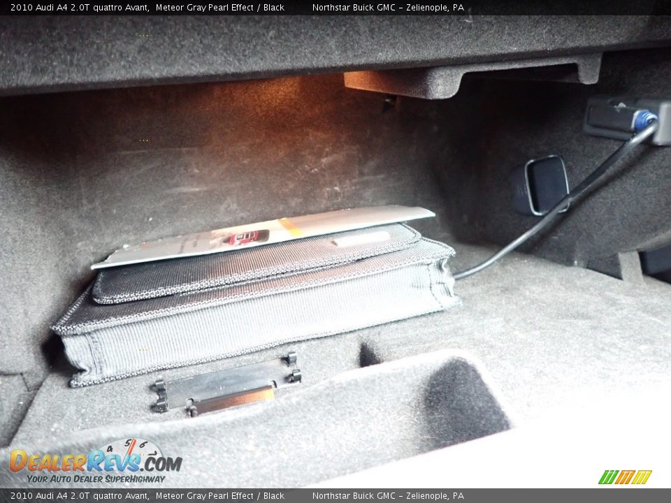 2010 Audi A4 2.0T quattro Avant Meteor Gray Pearl Effect / Black Photo #29
