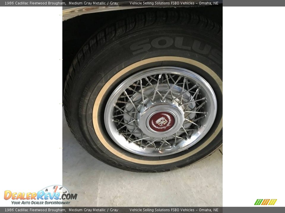 1986 Cadillac Fleetwood Brougham Wheel Photo #13