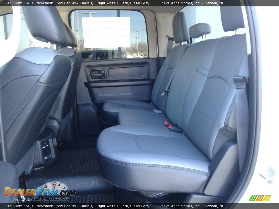 2020 Ram 5500 Tradesman Crew Cab 4x4 Chassis Bright White / Black/Diesel Gray Photo #13