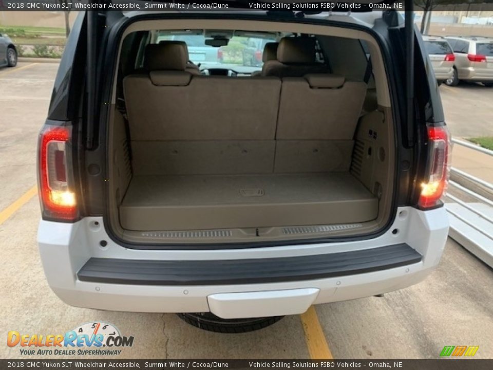 2018 GMC Yukon SLT Wheelchair Accessible Trunk Photo #15