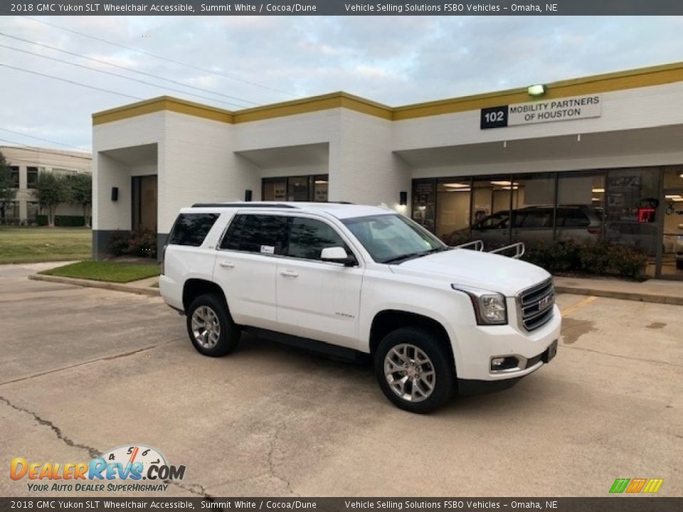 2018 GMC Yukon SLT Wheelchair Accessible Summit White / Cocoa/Dune Photo #16