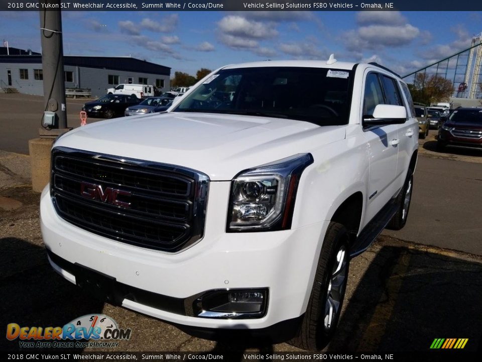 2018 GMC Yukon SLT Wheelchair Accessible Summit White / Cocoa/Dune Photo #17