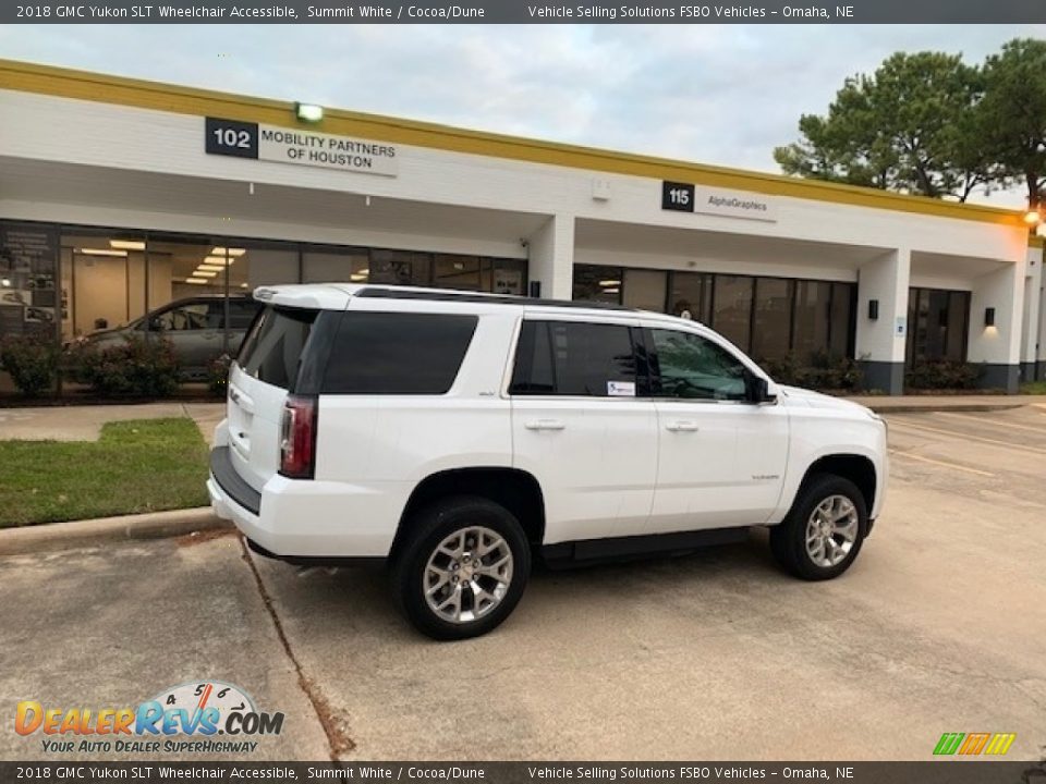 2018 GMC Yukon SLT Wheelchair Accessible Summit White / Cocoa/Dune Photo #18