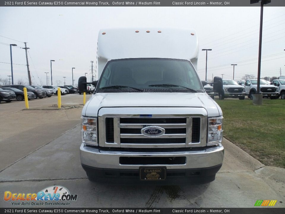 2021 Ford E Series Cutaway E350 Commercial Moving Truck Oxford White / Medium Flint Photo #3