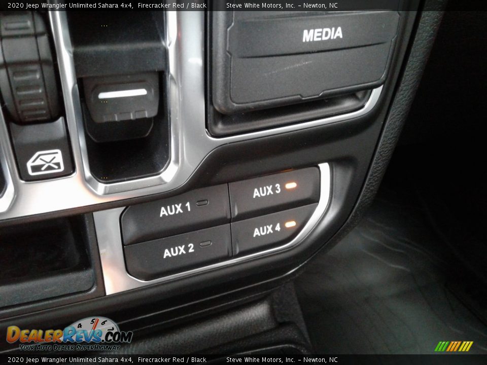 2020 Jeep Wrangler Unlimited Sahara 4x4 Firecracker Red / Black Photo #29