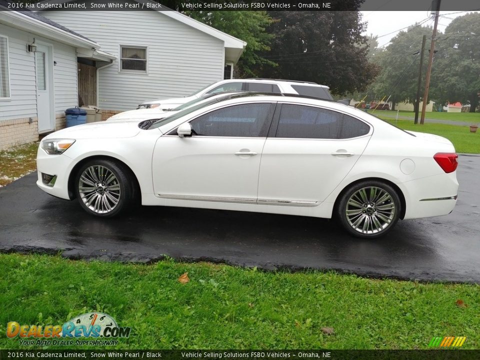 2016 Kia Cadenza Limited Snow White Pearl / Black Photo #1