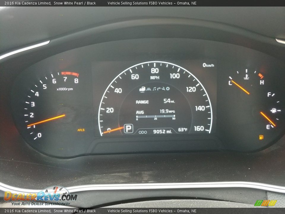 2016 Kia Cadenza Limited Gauges Photo #3