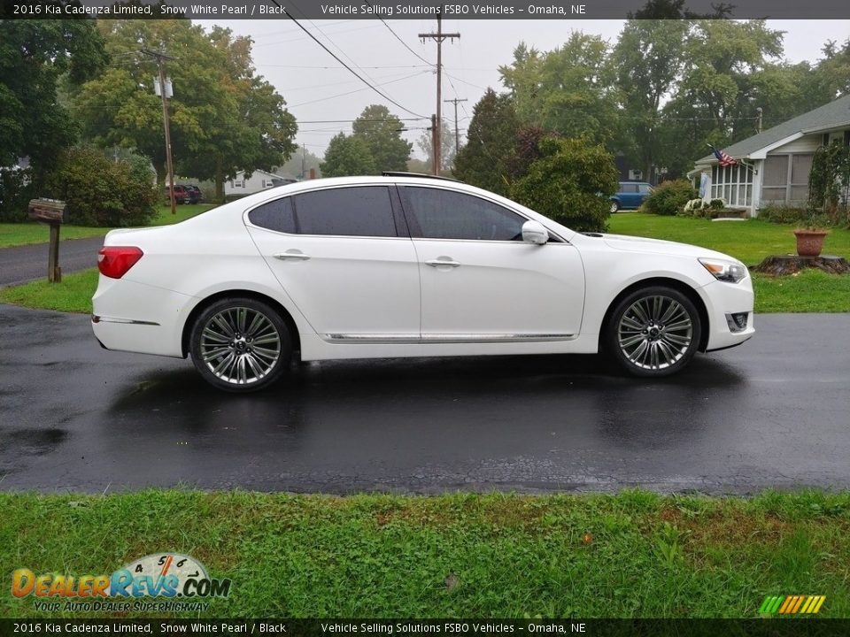 Snow White Pearl 2016 Kia Cadenza Limited Photo #6