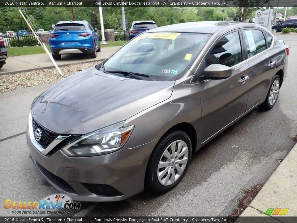 Titanium 2016 Nissan Sentra S Photo #5