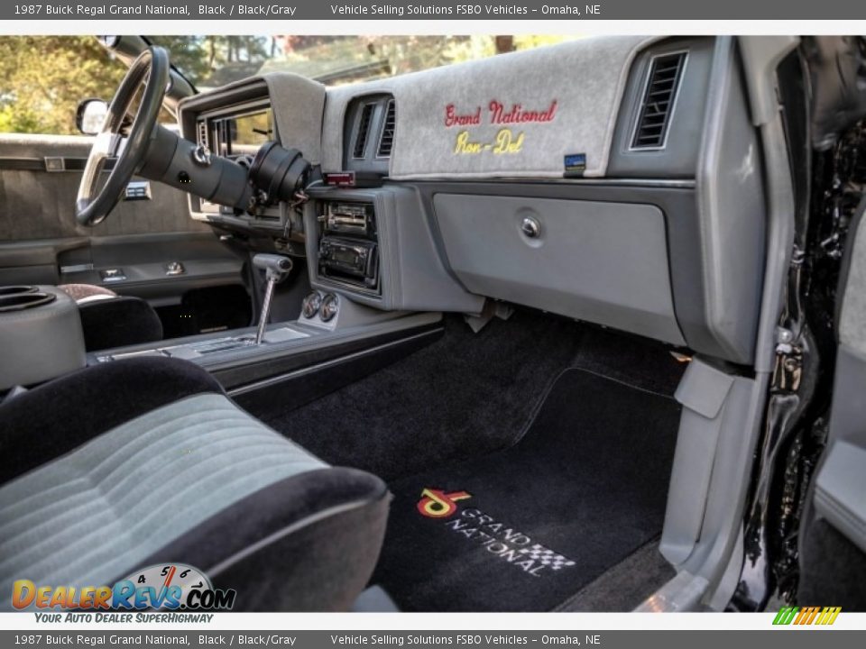 1987 Buick Regal Grand National Black / Black/Gray Photo #26